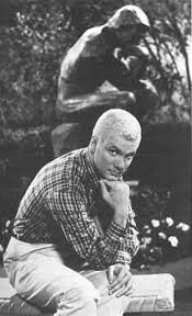 Besides the fact that this is Doby Gillis posing next to Rodin's Thinker, is it just me, or does it look like guys on their thrones?  